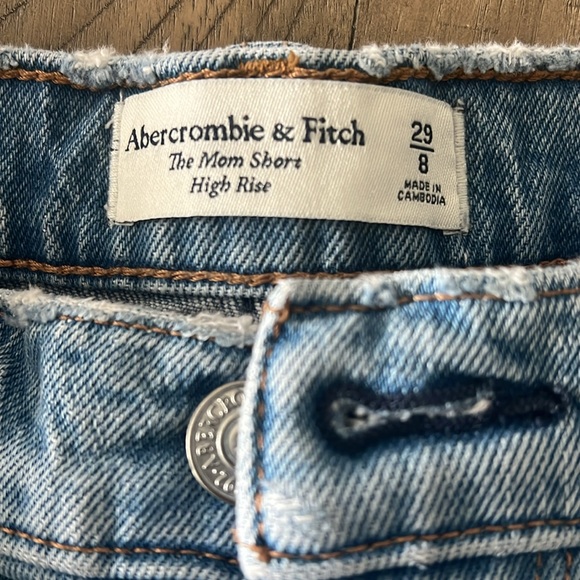 Abercrombie Denim Shorts - Picture 3 of 3
